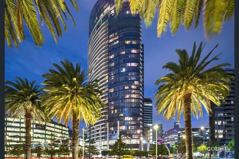 Property photo of 1812/100 Harbour Esplanade Docklands VIC 3008