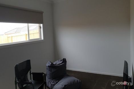 Property photo of 16 Elegante Road St Leonards VIC 3223