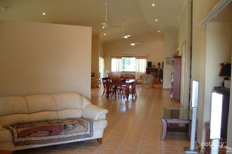Property photo of 4 Hickory Court Bushland Beach QLD 4818