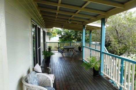 Property photo of 14 Spinnaker Boulevard Innes Park QLD 4670