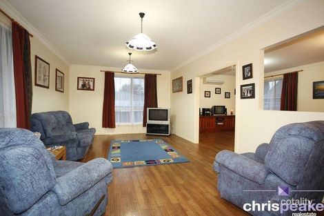 Property photo of 2 Mitchell Court Berwick VIC 3806