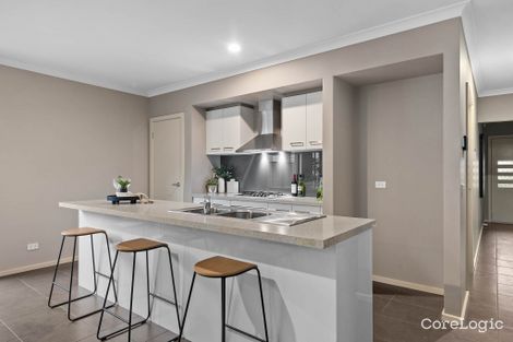 Property photo of 5 Morphetville Street Clyde North VIC 3978
