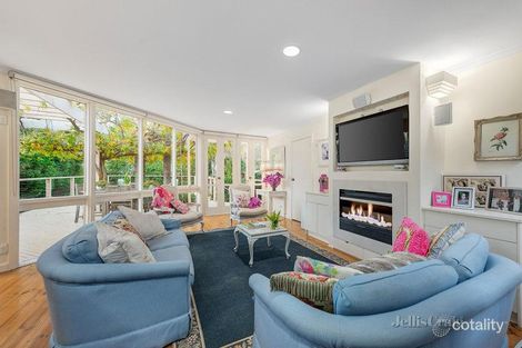 Property photo of 7 Winifred Crescent Glen Iris VIC 3146