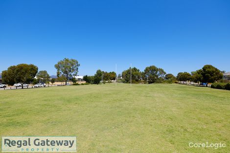 Property photo of 27 Gladstonbury Parade Baldivis WA 6171