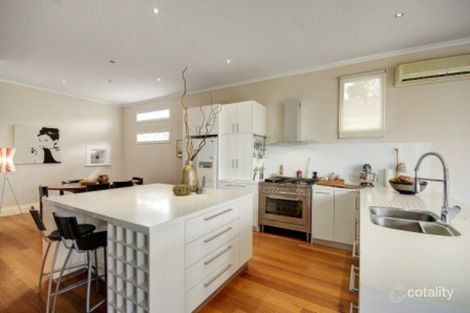 Property photo of 6 Grandview Grove Drumcondra VIC 3215