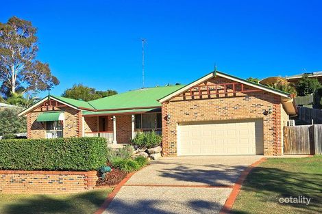 Property photo of 11 Bangalow Place Albany Creek QLD 4035