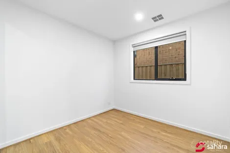 Property photo of 17 Shaddock Street Tarneit VIC 3029