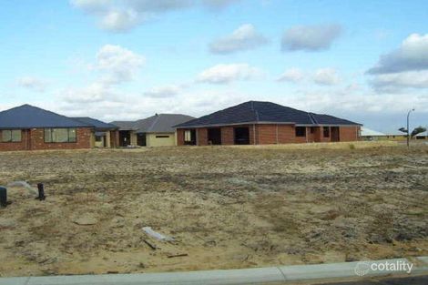Property photo of 4 Tectona Way Halls Head WA 6210