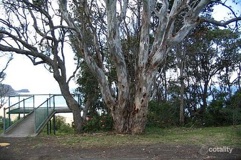 37 Warren Ave, Avoca Beach, NSW 2251