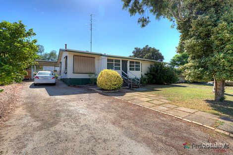 27 Hopetoun Ave, Northam, WA 6401