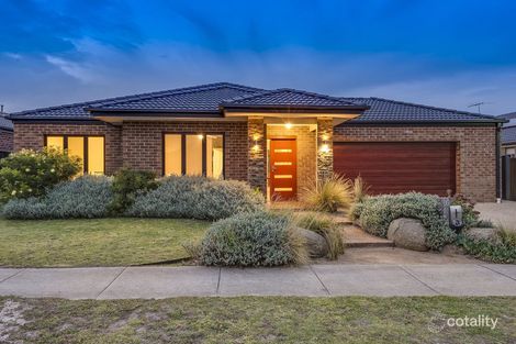 6 Lumina Ave, Cranbourne North, VIC 3977