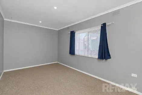 Property photo of 29 Ceduna Street Mount Austin NSW 2650