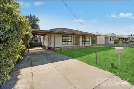 Property photo of 29 Ceduna Street Mount Austin NSW 2650