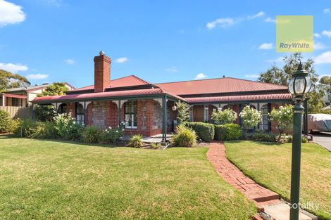 Property photo of 5 Crossing Road Aberfoyle Park SA 5159