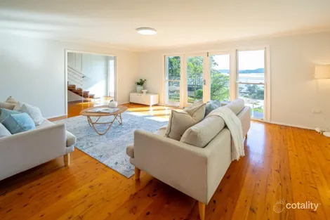 Property photo of 76 The Corso Saratoga NSW 2251