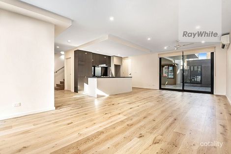 Property photo of 4 Nova Circuit Bundoora VIC 3083