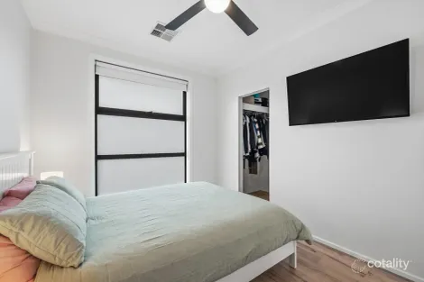 Property photo of 23 Hooper Place Christies Beach SA 5165