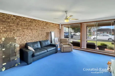 Property photo of 20 Flora Parade Tuncurry NSW 2428