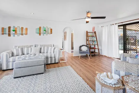 Property photo of 2 Bushtree Court Burleigh Waters QLD 4220