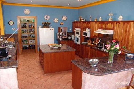 Property photo of 2 Bellevue Close Rossmore NSW 2557