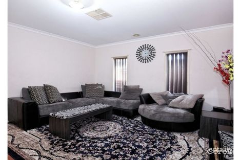 Property photo of 10 Penny Lane Craigieburn VIC 3064