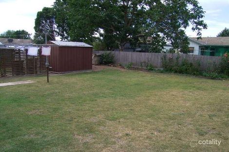 Property photo of 2 Lawry Street Wodonga VIC 3690