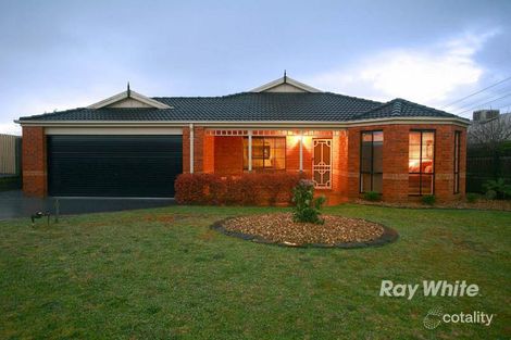 Property photo of 5 Belvoir Court Cranbourne VIC 3977