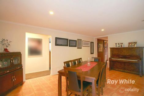 Property photo of 5 Belvoir Court Cranbourne VIC 3977