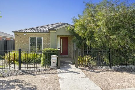 Property photo of 22 Adavale Amble Tarneit VIC 3029