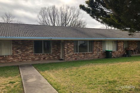 Property photo of 2/3-5 Higginbotham Avenue Armidale NSW 2350