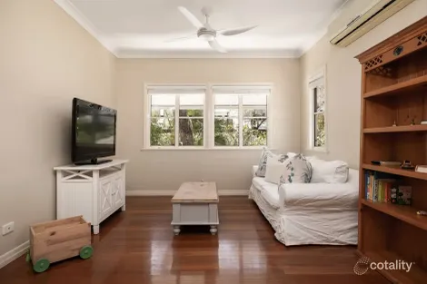 Property photo of 30 Saunders Street Indooroopilly QLD 4068