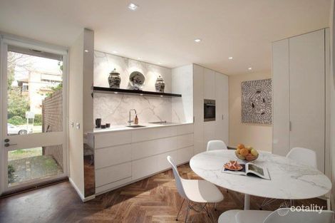 Property photo of 7/206 Domain Road South Yarra VIC 3141