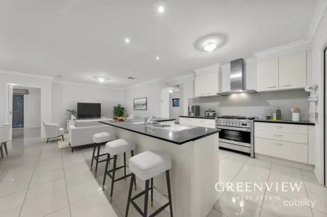 Property photo of 28 Charlock Drive Cranbourne North VIC 3977