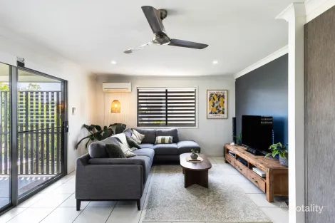 Property photo of 22/29 St Anthony Drive Alexandra Hills QLD 4161