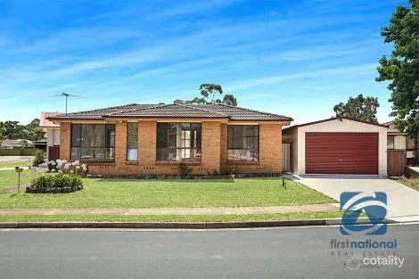 1 Crocus Pl, Quakers Hill, NSW 2763