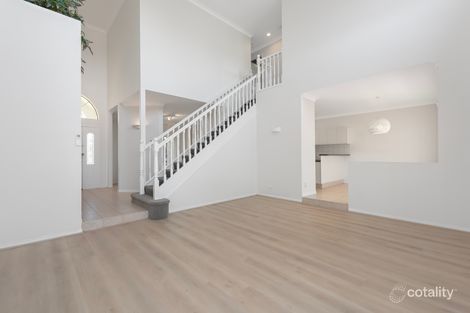Property photo of 18 Arun Drive Arundel QLD 4214