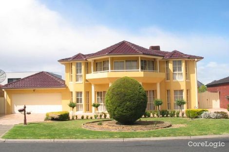 Property photo of 22 Browning Crescent Avondale Heights VIC 3034
