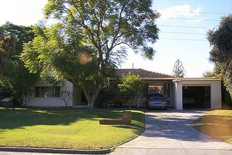 3 Pinner Pl, Lynwood, WA 6147