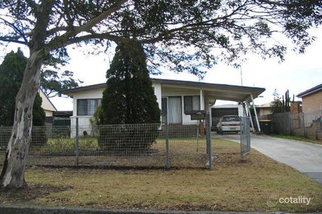 10 Fleetwood Cres, Warilla, NSW 2528