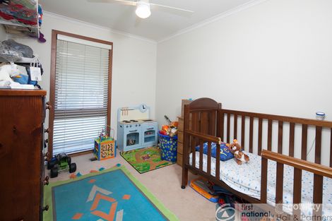 Property photo of 2 Elmore Court Endeavour Hills VIC 3802