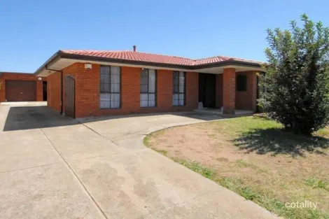 3 Lancelot Ct, Kings Park, VIC 3021