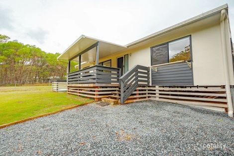 Property photo of 14 Nautilus Parade Russell Island QLD 4184