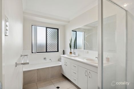 Property photo of 20 Seahaven Circuit Pialba QLD 4655