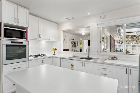 Property photo of 14 Kellaway Street Mount Waverley VIC 3149