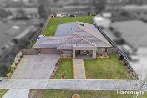 Property photo of 35 Avenview Drive Narre Warren North VIC 3804
