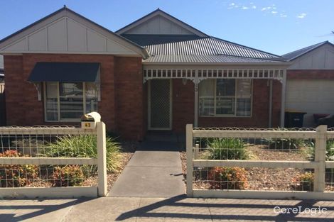 Property photo of 43 Lancefield Drive Caroline Springs VIC 3023