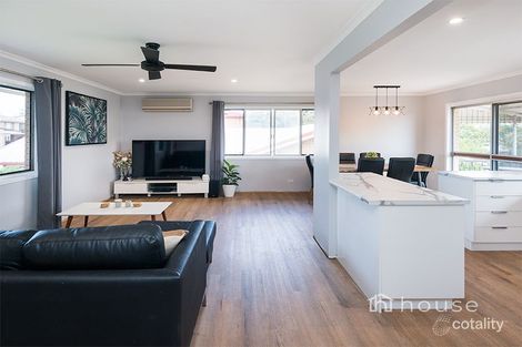 Property photo of 23 Hibiscus Street Flinders View QLD 4305