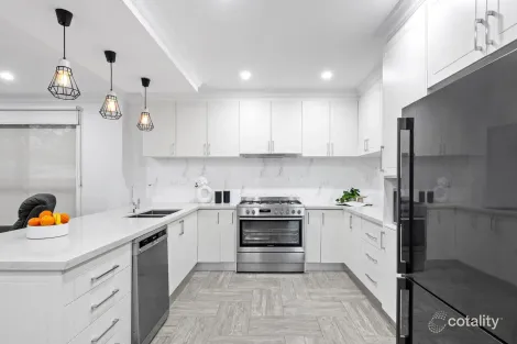 Property photo of 1 Worsley Court Epping VIC 3076