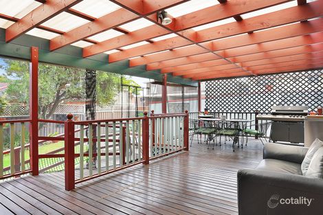 Property photo of 2 Denny Road Picnic Point NSW 2213