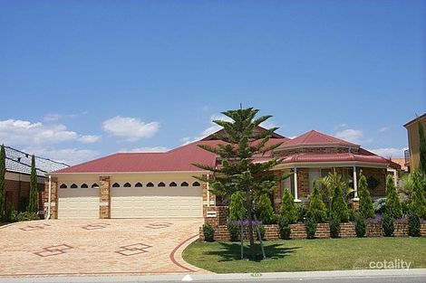 10 Cronulla Pl, Hillarys, WA 6025